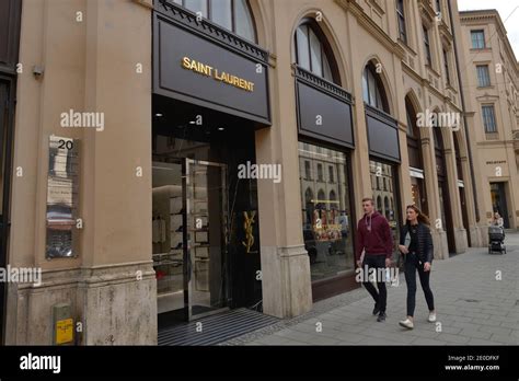 SAINT LAURENT in München, Maximilianstraßetitle